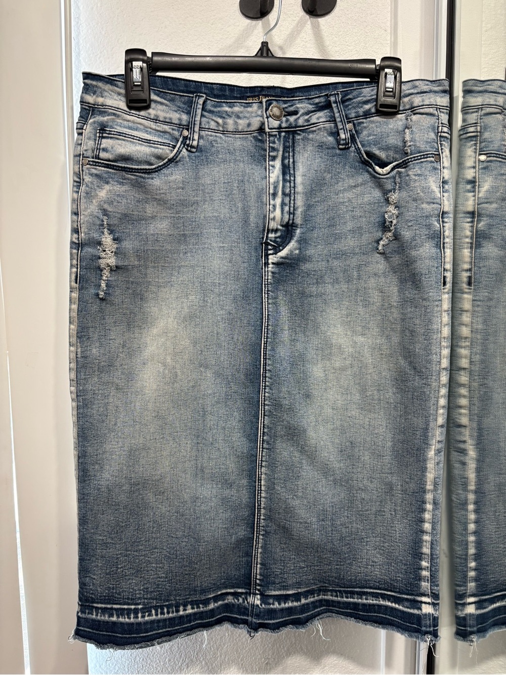Women’s Light Blue Denim Straight Skirt - Casual Washed Finish